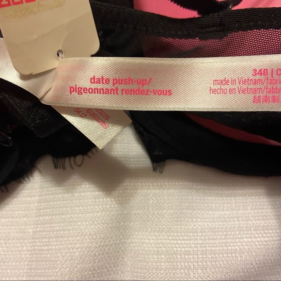 Victoria Secret PINK black bra with embroidered roses push up bra - Picture 3 of 5